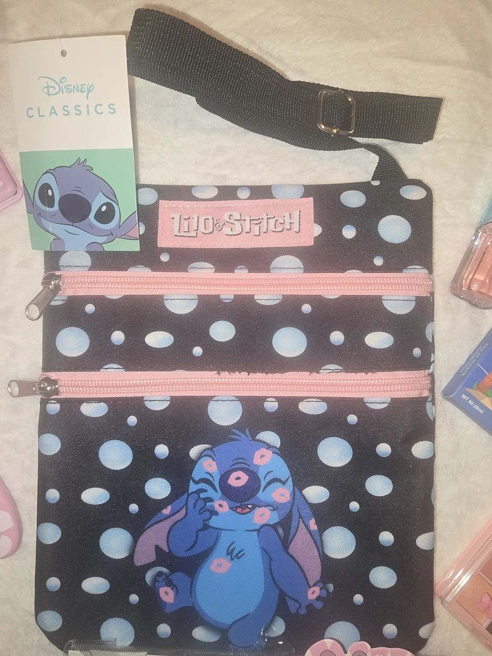 Disney Lilo & Stitch 9-Pc Ultimate Gift Bundle – Crossbody Bag, Makeup & Jewelry